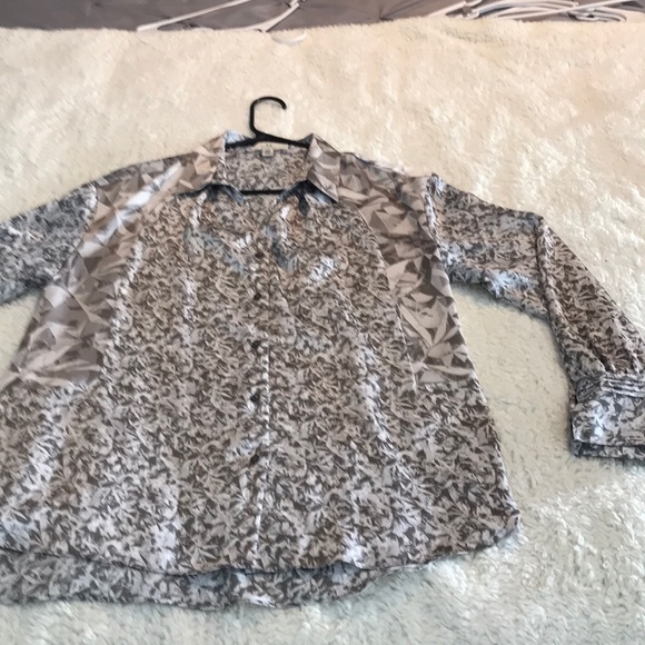 Shirt - Picture 5 of 7